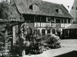 G�rden, Vestergade 3